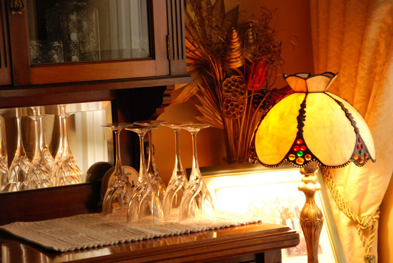 The Bungalow Farmhouse Clomantagh Экстерьер фото